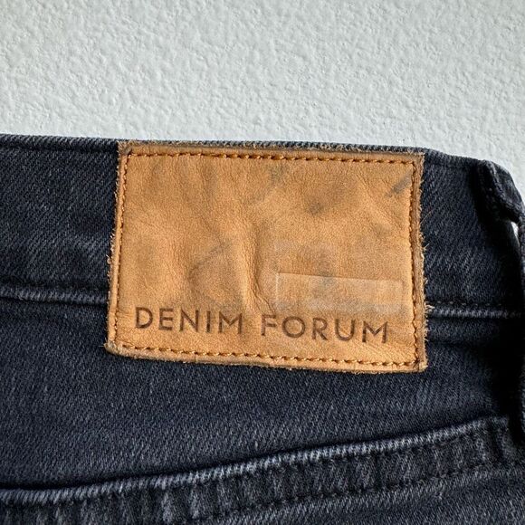 Aritzia Denim Forum The Arlo Hi-Rise Straight Jean Black Eyeliner Size 28 LONG - Picture 8 of 11